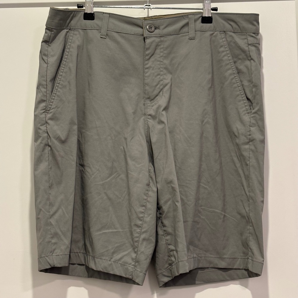 Rorie Whelan Golf Mens Grey Flat Front Performance Shorts Size 34 Casual Outdoor